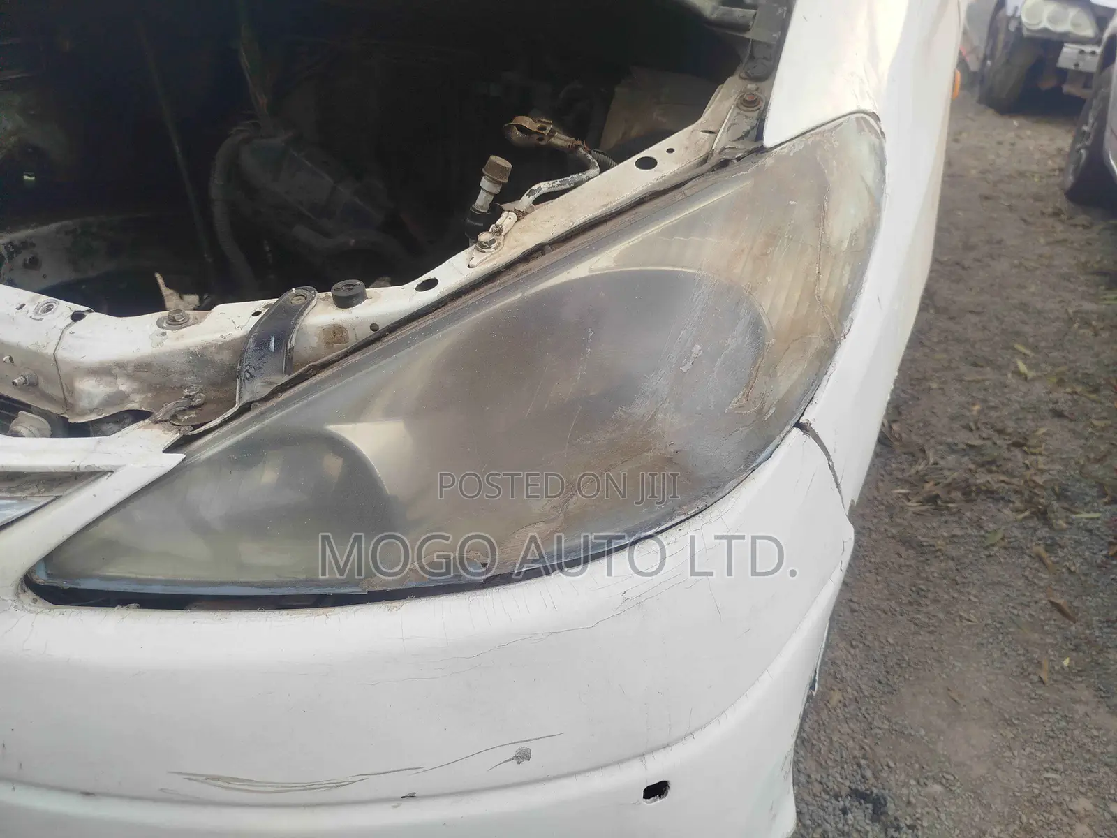Toyota Estima 2001 White