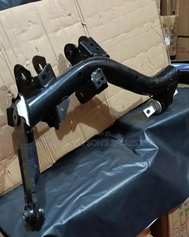 Trailing Arm Honda CRV Re3,re4 Re5 - thumbnail 2
