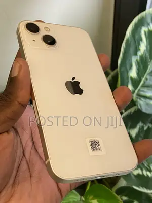 Apple iPhone 13 128 GB White