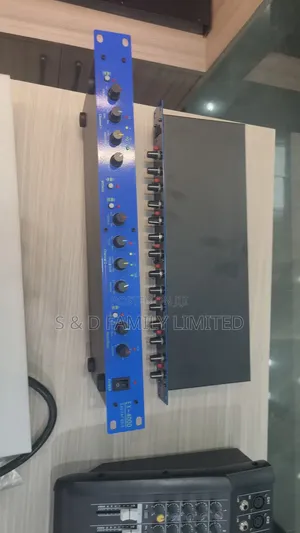 DBX EX-4000 Exxiter Unit