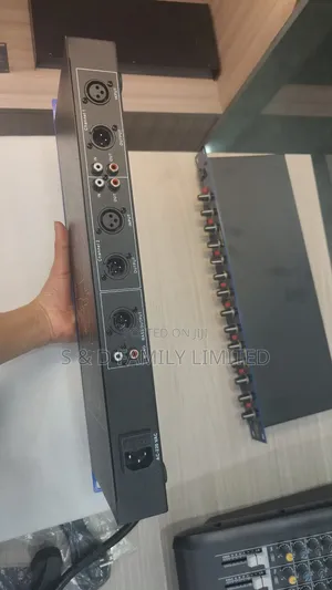 DBX EX-4000 Exxiter Unit