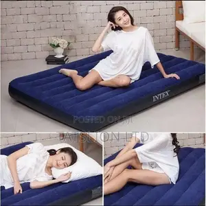 Inflatable Mattress With Free Pump