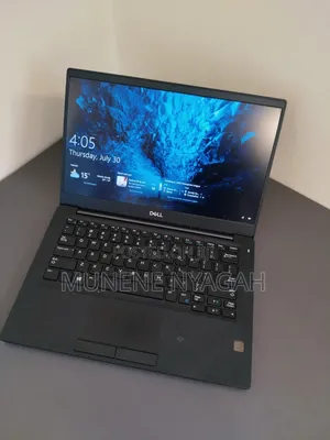 Laptop Dell Latitude 7390 8GB Intel Core i7 SSD 256GB