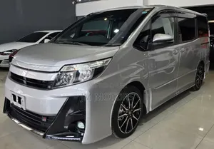 Toyota Noah 2020 Silver