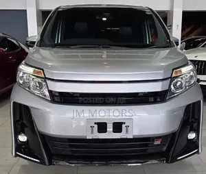 Toyota Noah 2020 Silver