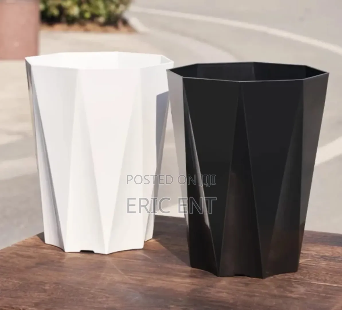 Plastic Flower Pot