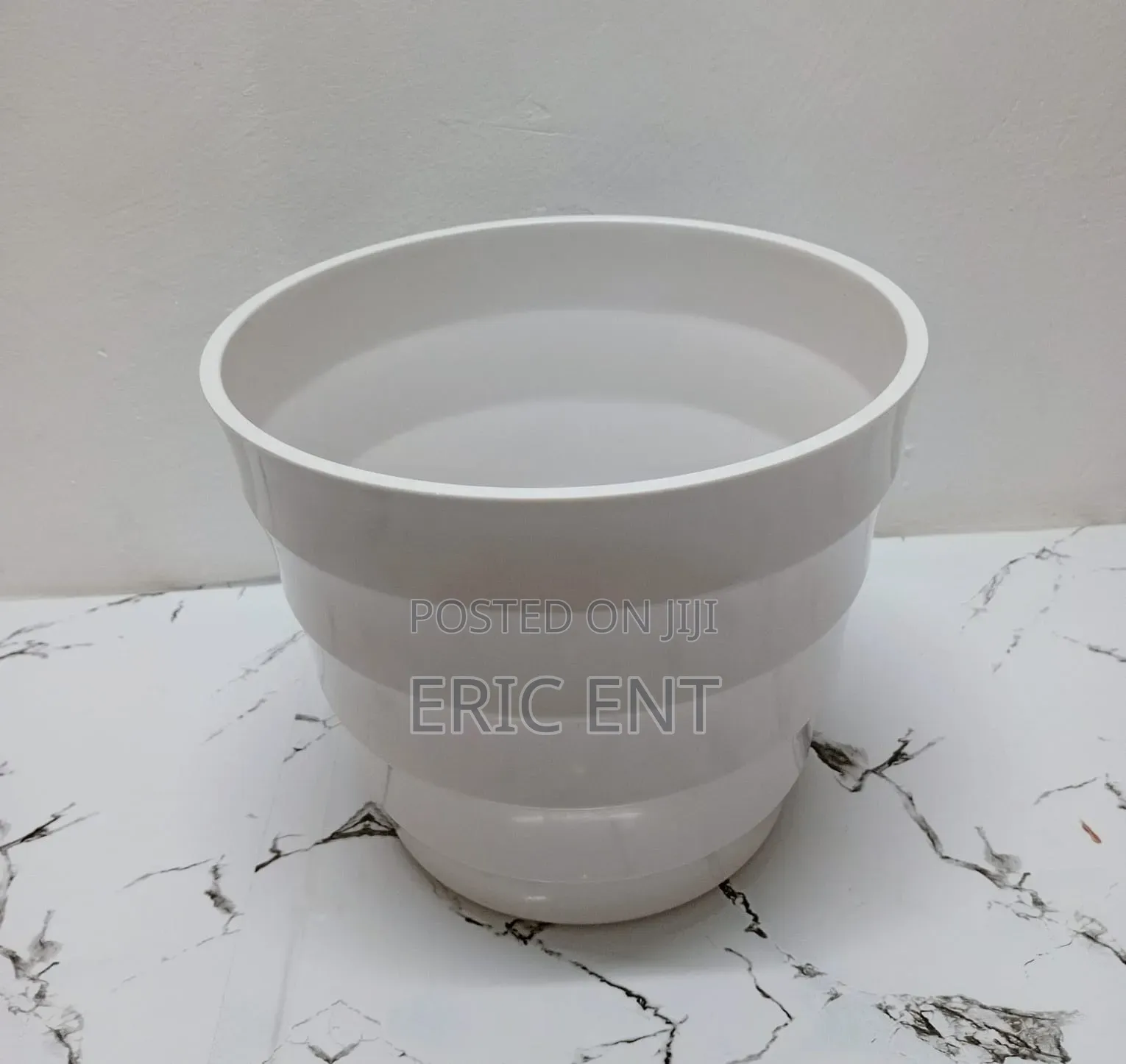 Flower Pot/ Planter White