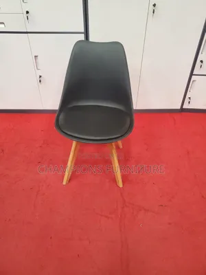 Black Tulip Accent Chair