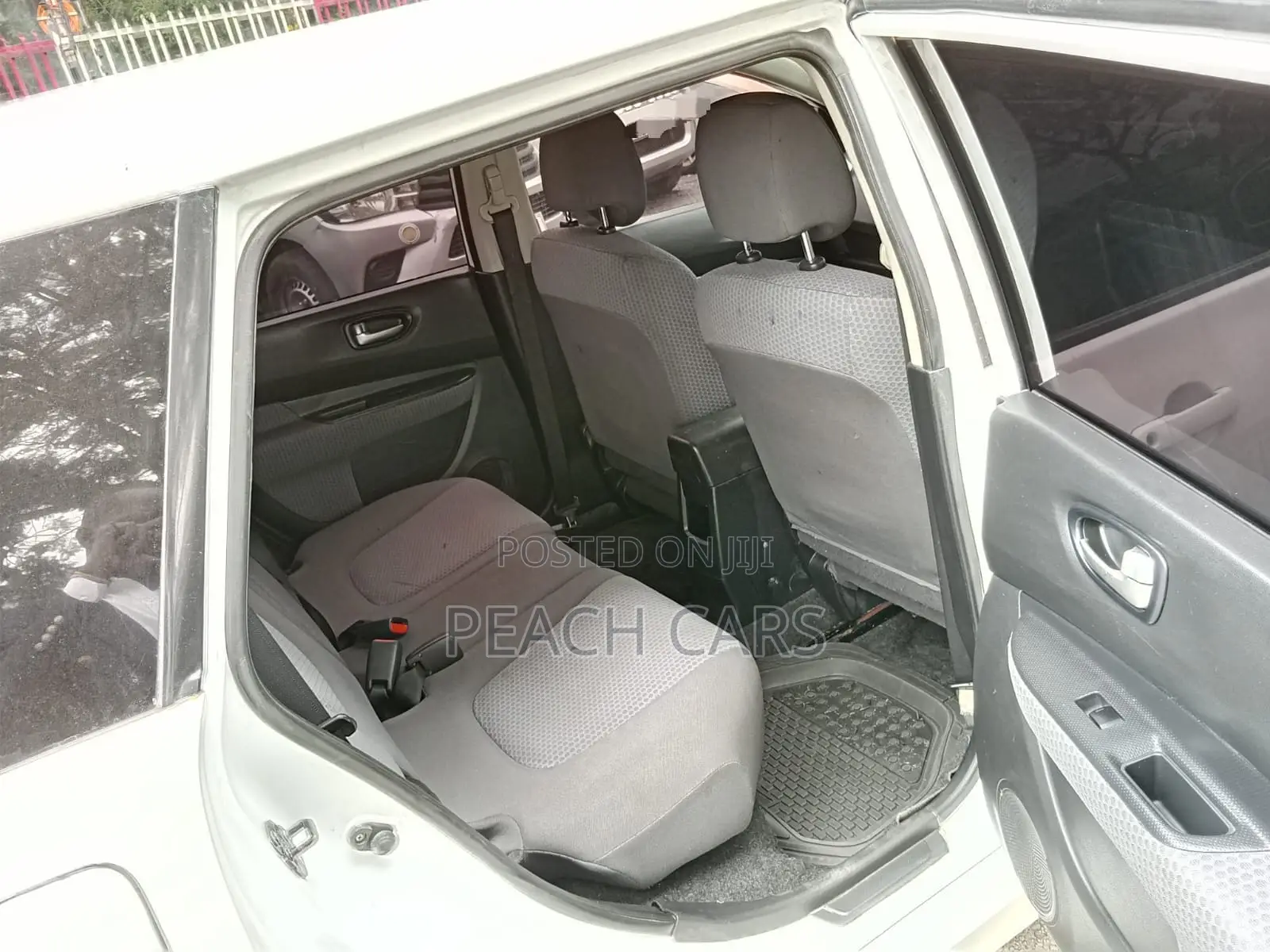 Toyota Passo 2010 White