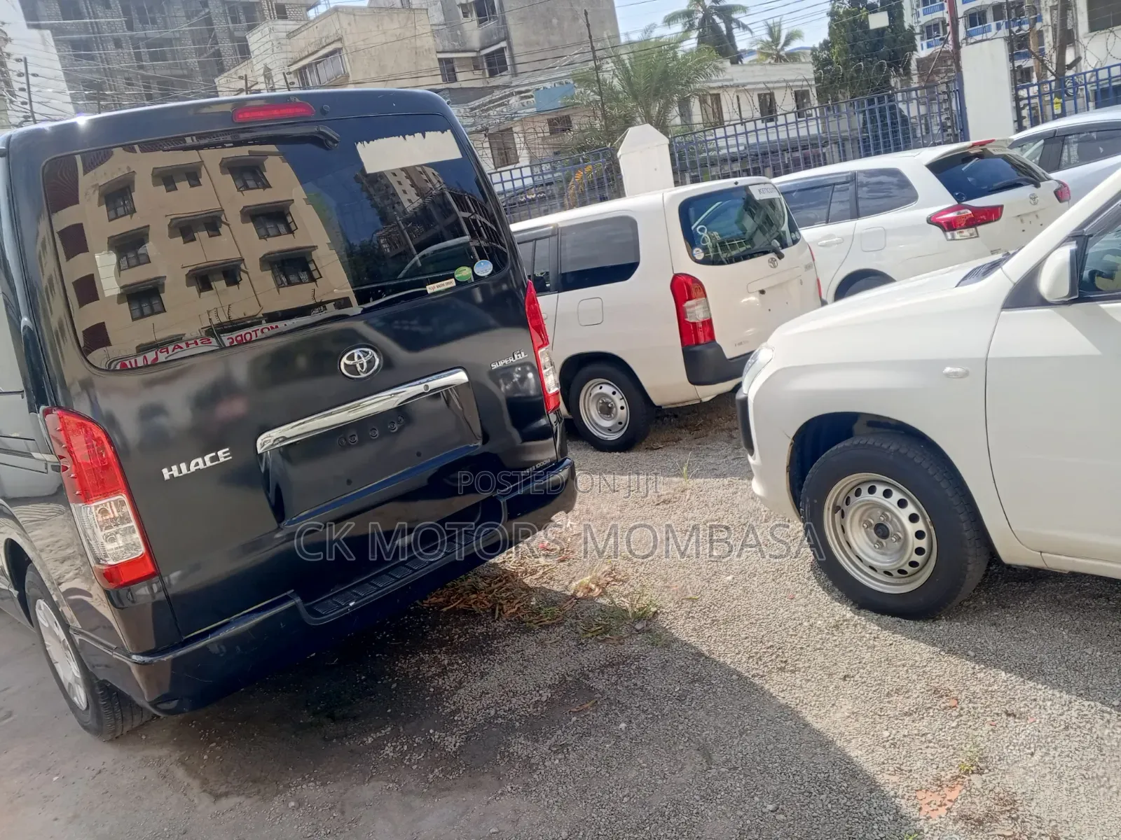Toyota HiAce 2019 Black