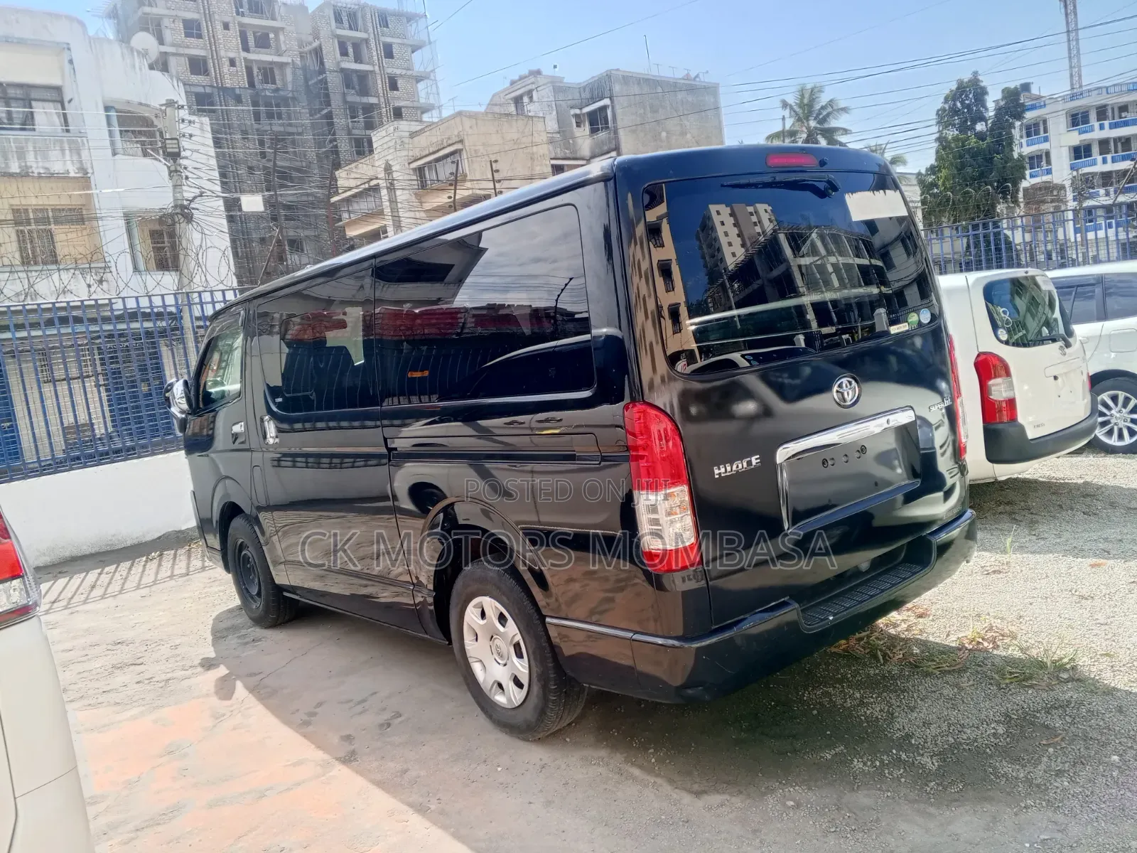 Toyota HiAce 2019 Black