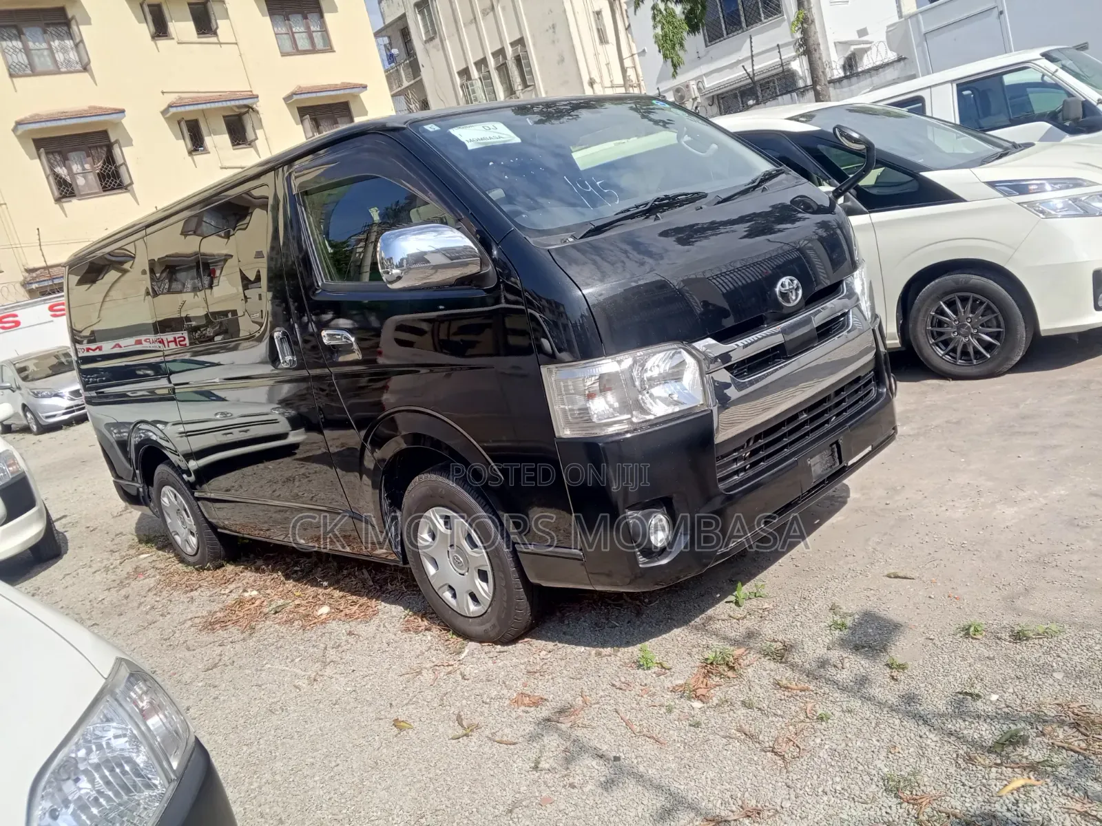 Toyota HiAce 2019 Black