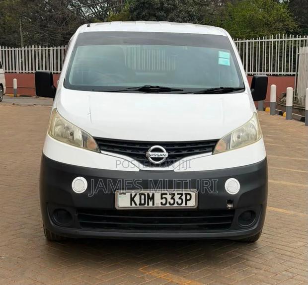 Nissan NV200 2015 White