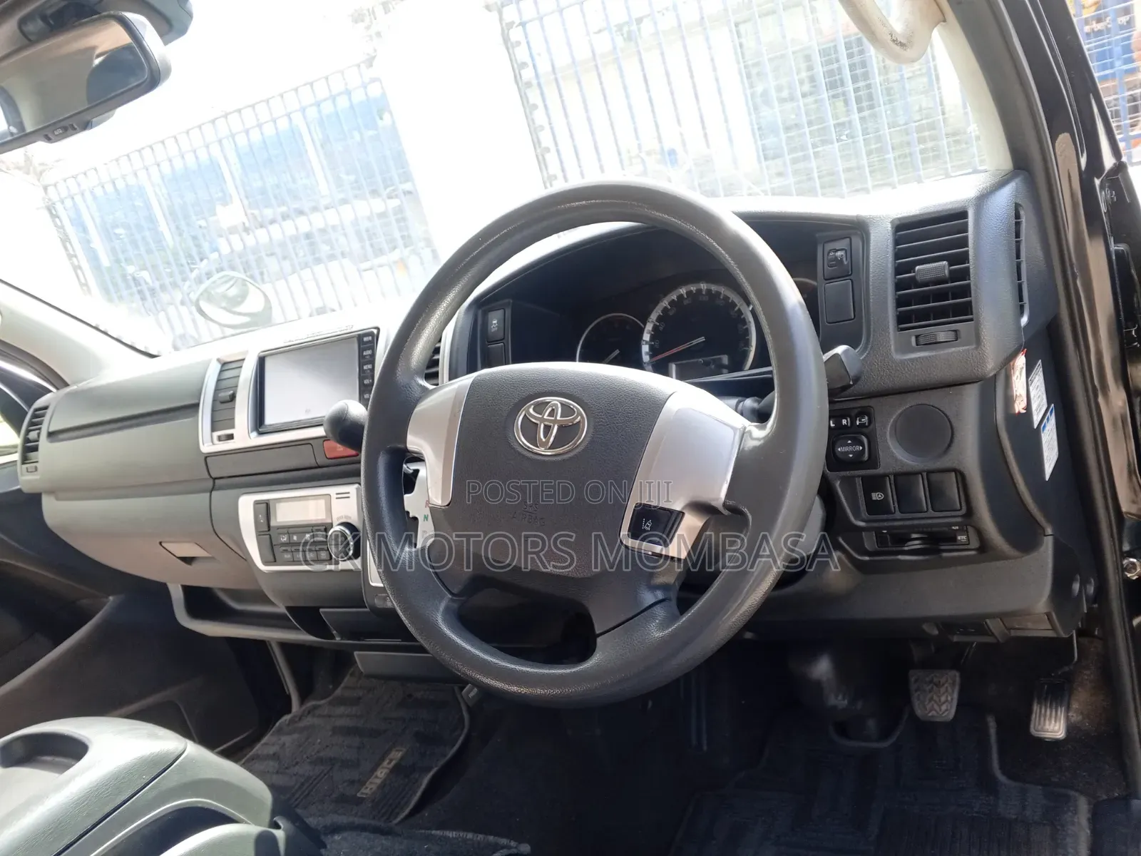 Toyota HiAce 2019 Black