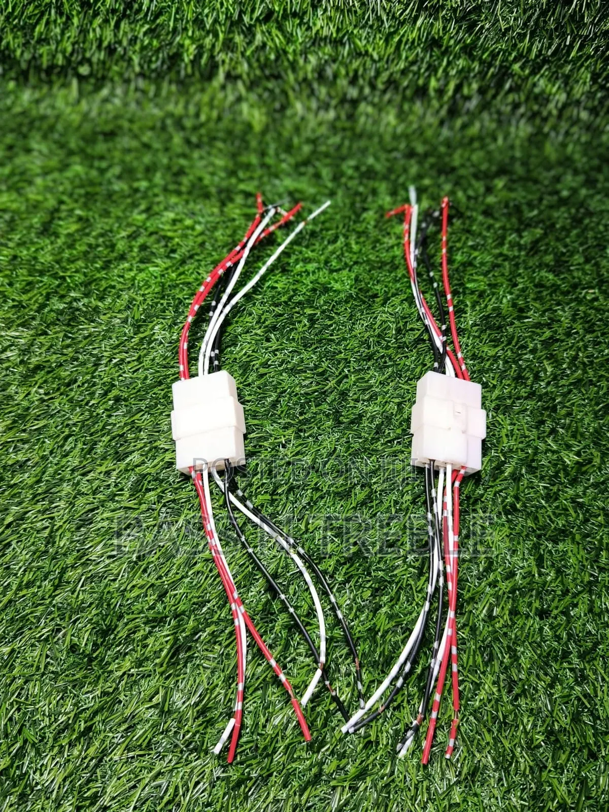 Speaker Connector