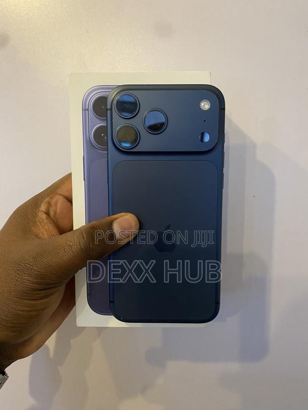 Apple iPhone 17 Pro Max 2 TB Blue - main view