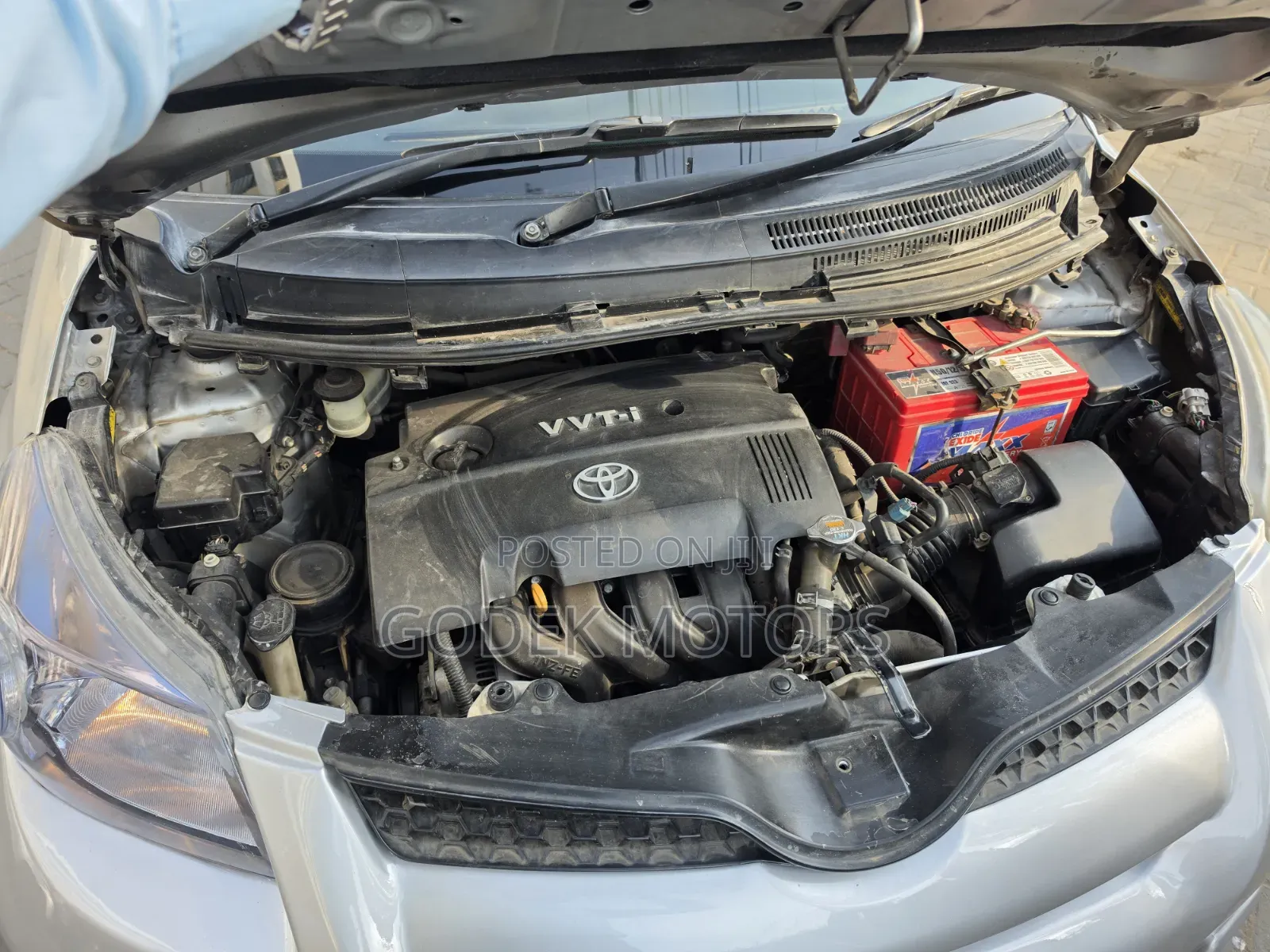 Toyota IST 2009 Silver