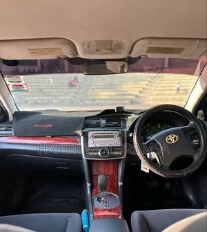 Toyota Allion 2011 Silver