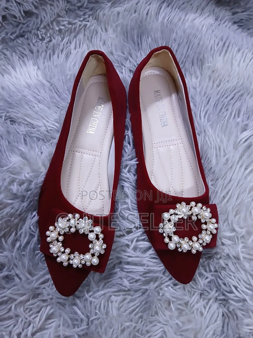 Women's Soft Cushioned Pearl Buckle Flats