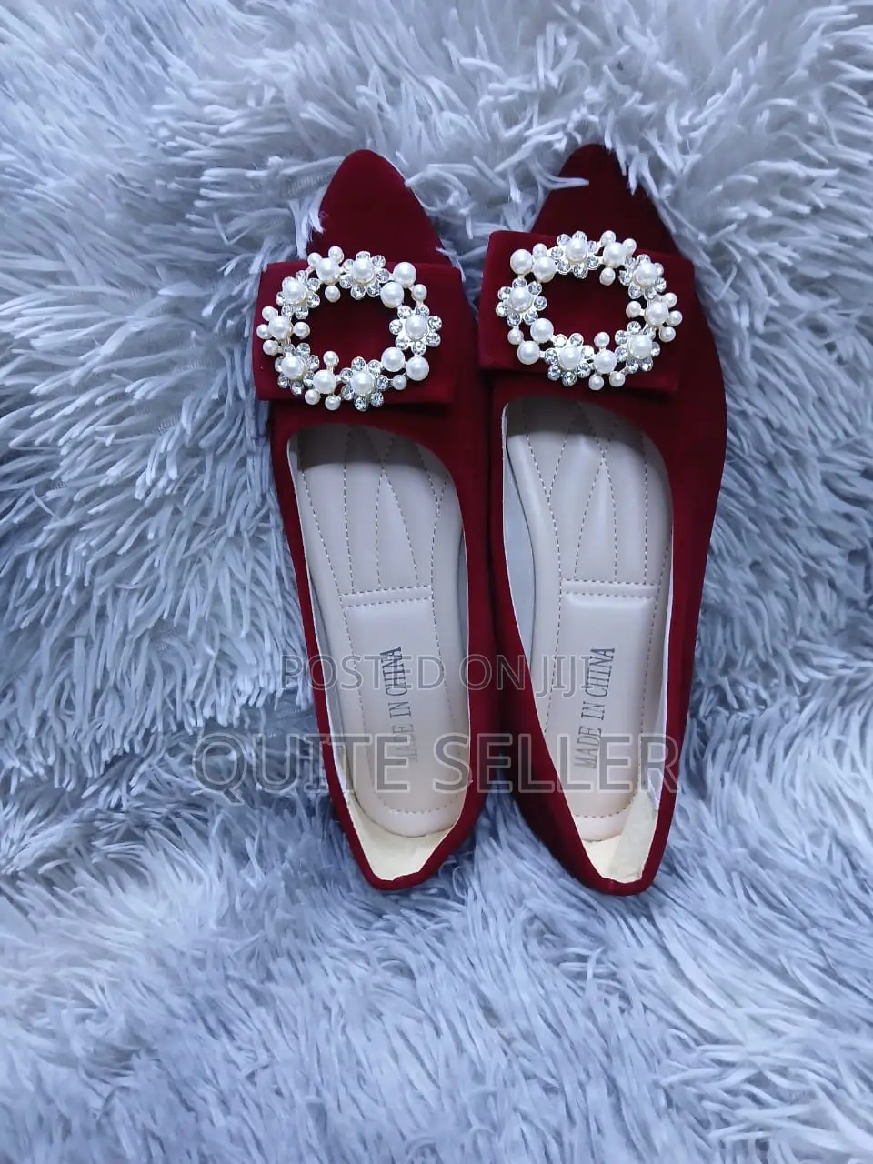Women's Soft Cushioned Pearl Buckle Flats