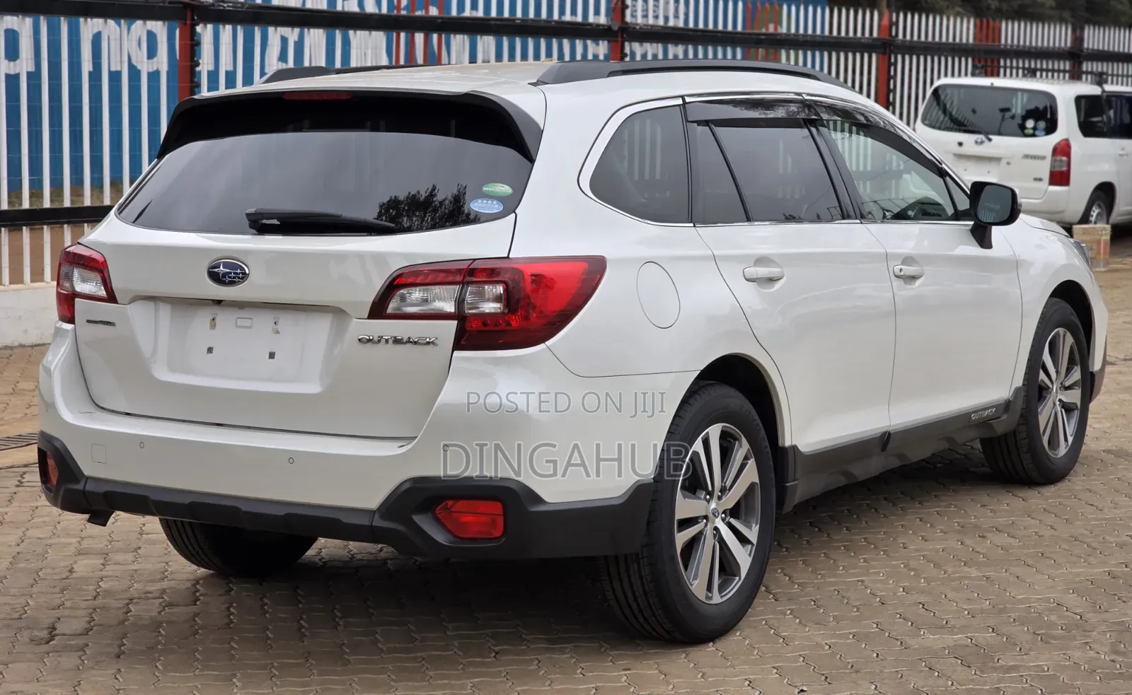 Subaru Outback 2020 White