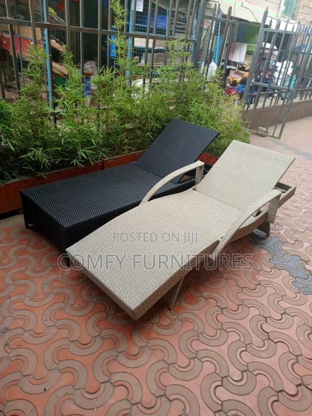 Sun Beds Sun Loungers ,Swimming Pools Beds