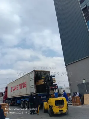Experts in Heavy Material Handling- Forklift Transport Services