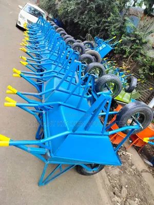 Heavy Duty Wheelbarrow