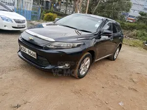 Toyota Harrier 2.0 2014 Black