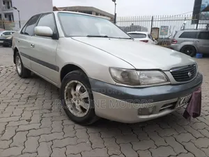 Toyota Corolla 1997 Silver