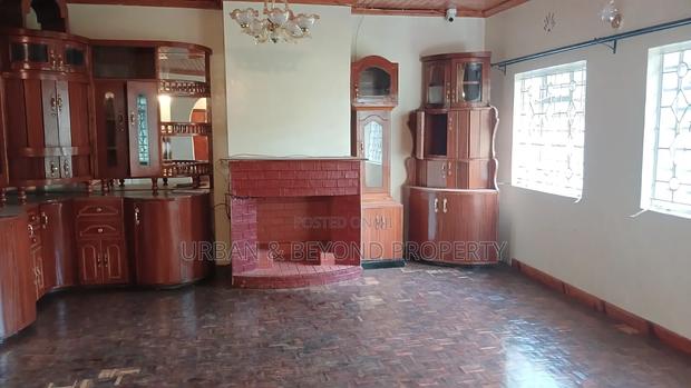 4bdrm Bungalow in Karai for rent - thumbnail 2
