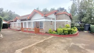 4bdrm Bungalow in Karai for rent