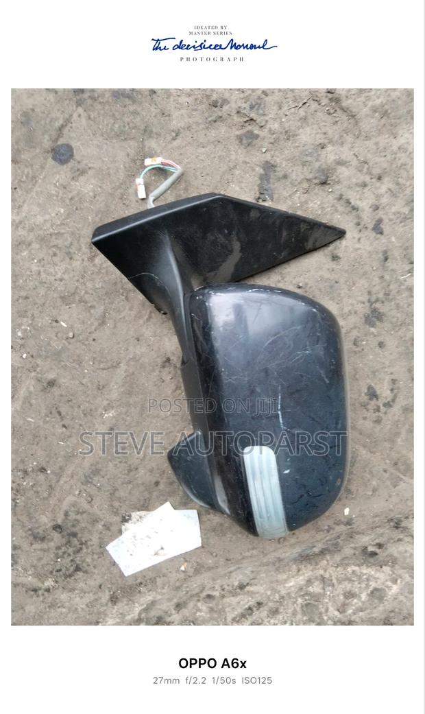 Toyota Vanguard Side Mirror