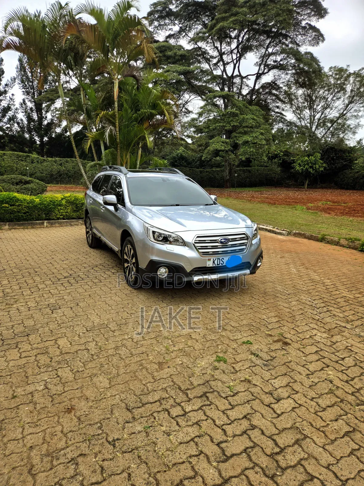Subaru Outback 2017 Silver