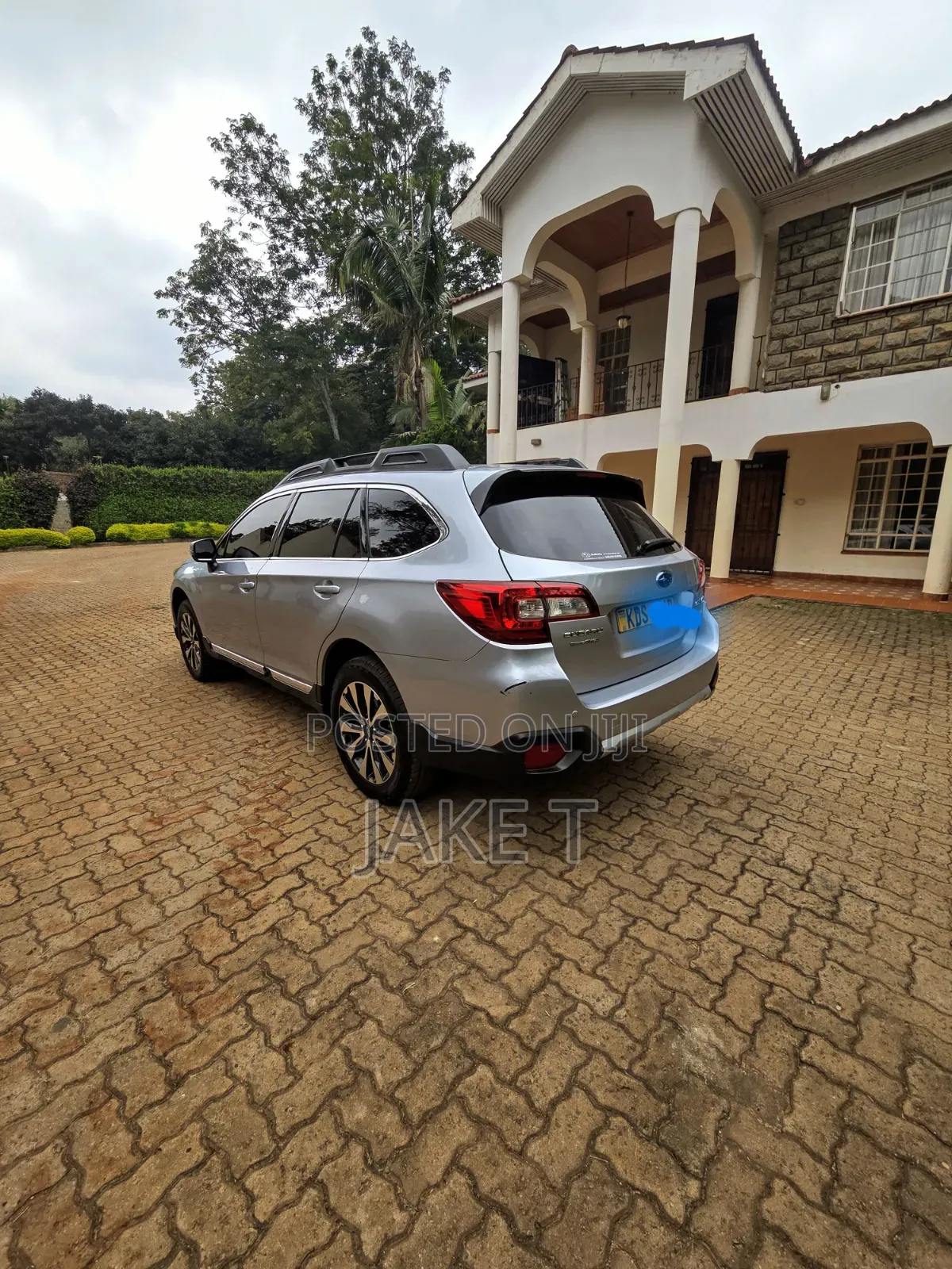 Subaru Outback 2017 Silver