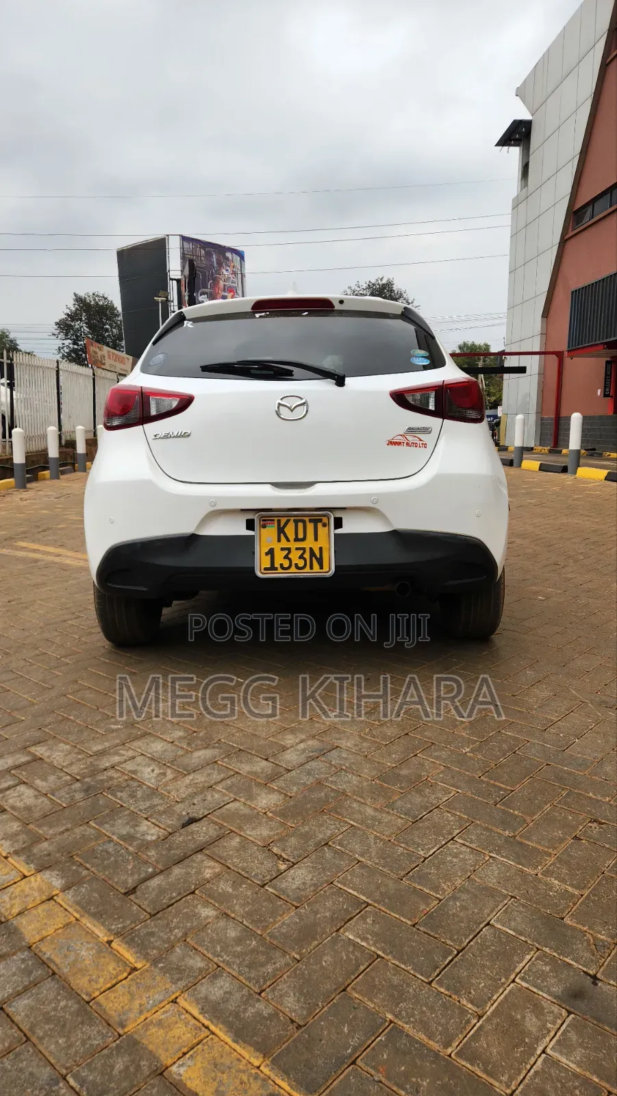 Mazda Demio 2018 White