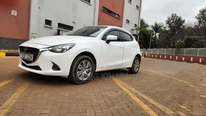Mazda Demio 2018 White