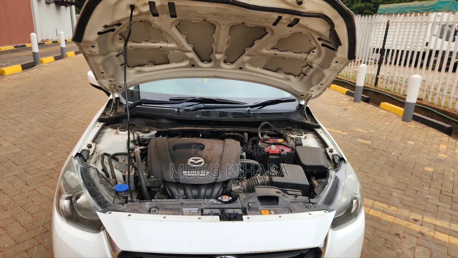 Mazda Demio 2018 White