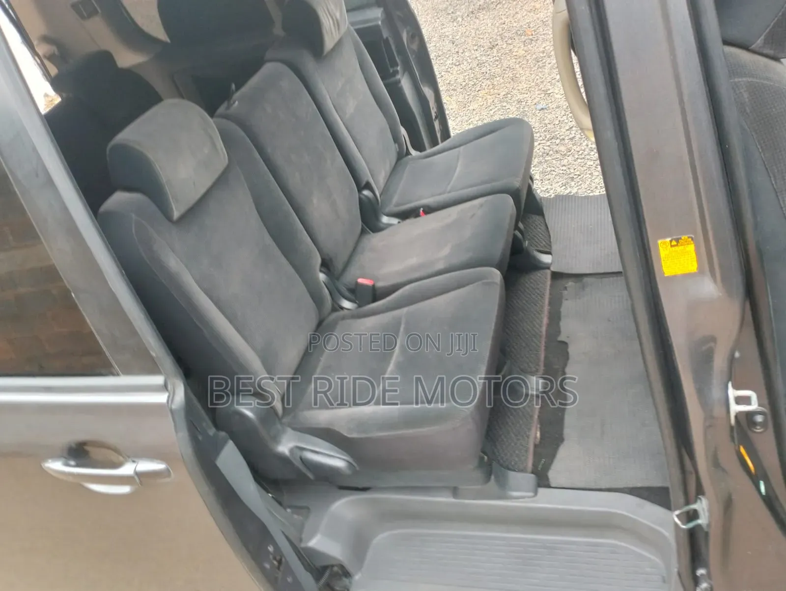 Toyota Noah 2009 Gray