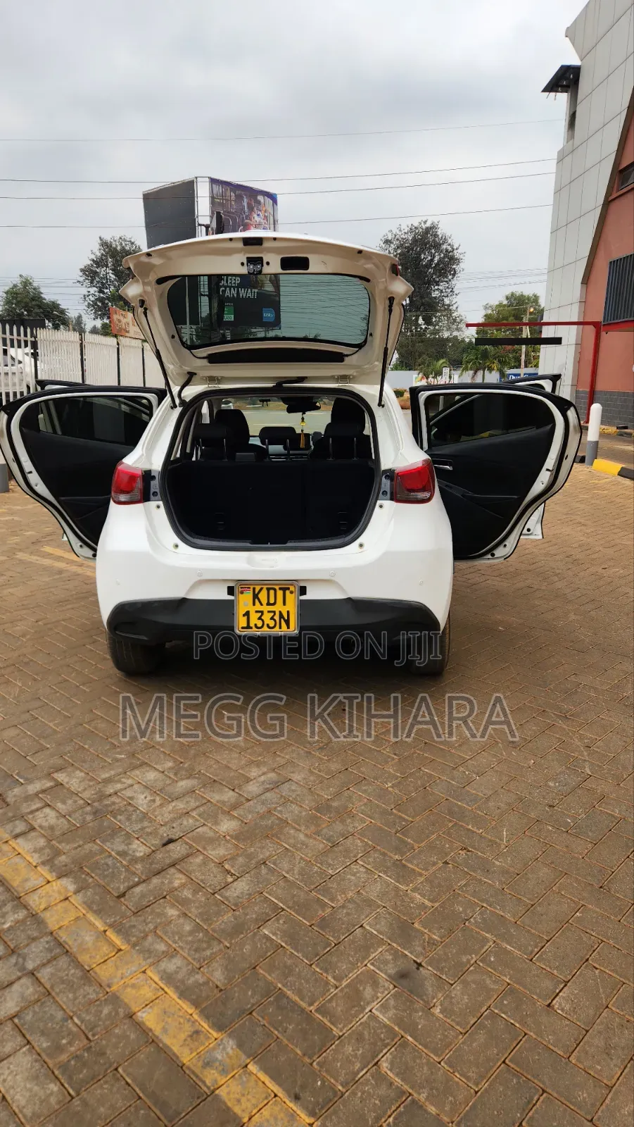 Mazda Demio 2018 White