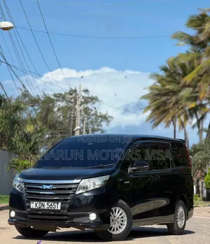 Toyota Noah 2016 Black