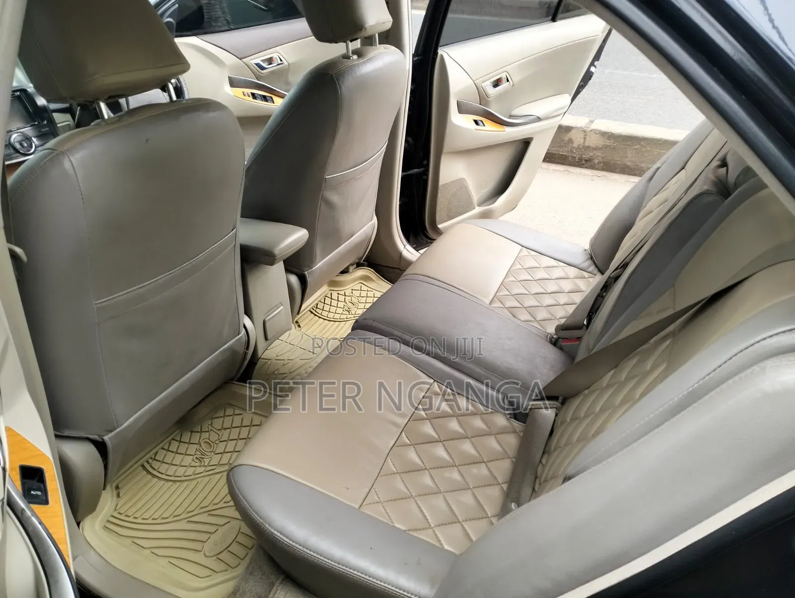 Toyota Premio 2010 Black