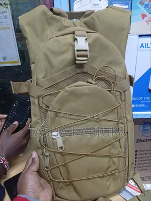 Tactical Hydration Camel Backpack With 3l Water Bladder Capacity: 25l