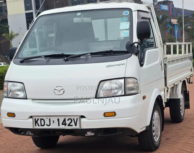 Mazda Bongo - thumbnail 2