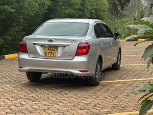 Toyota Axio 2015 Silver