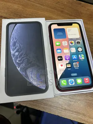 Apple iPhone XR 128 GB Red