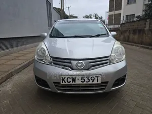 Nissan Note 2012 Silver