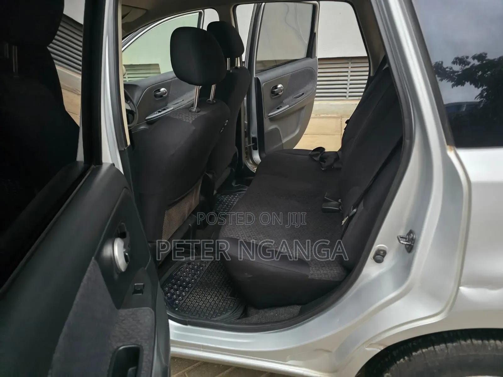 Nissan Note 2012 Silver