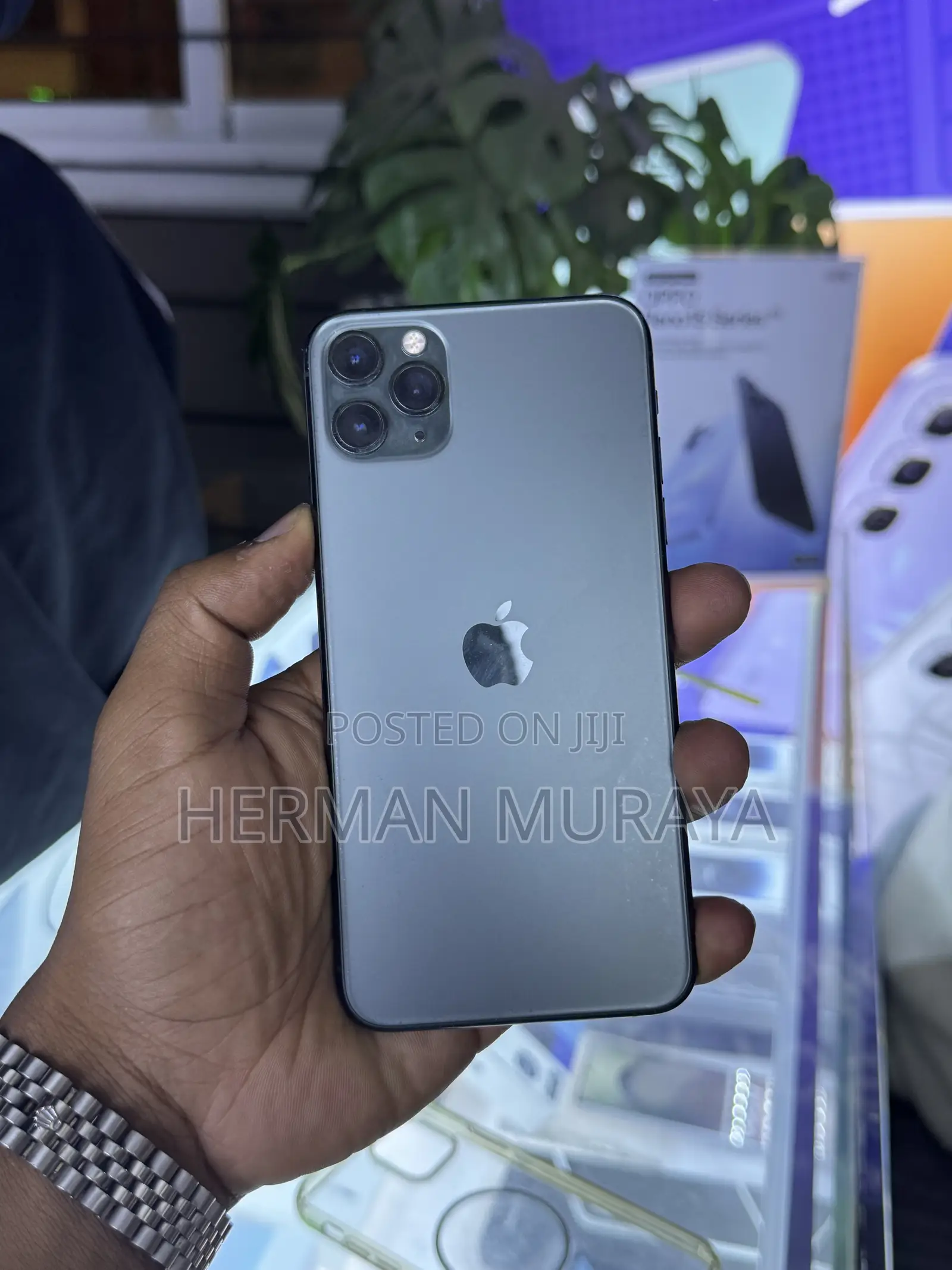 Apple iPhone 11 Pro Max 64 GB Green