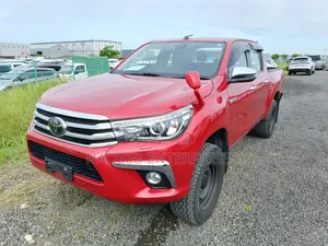 Toyota Hilux 2019 Red